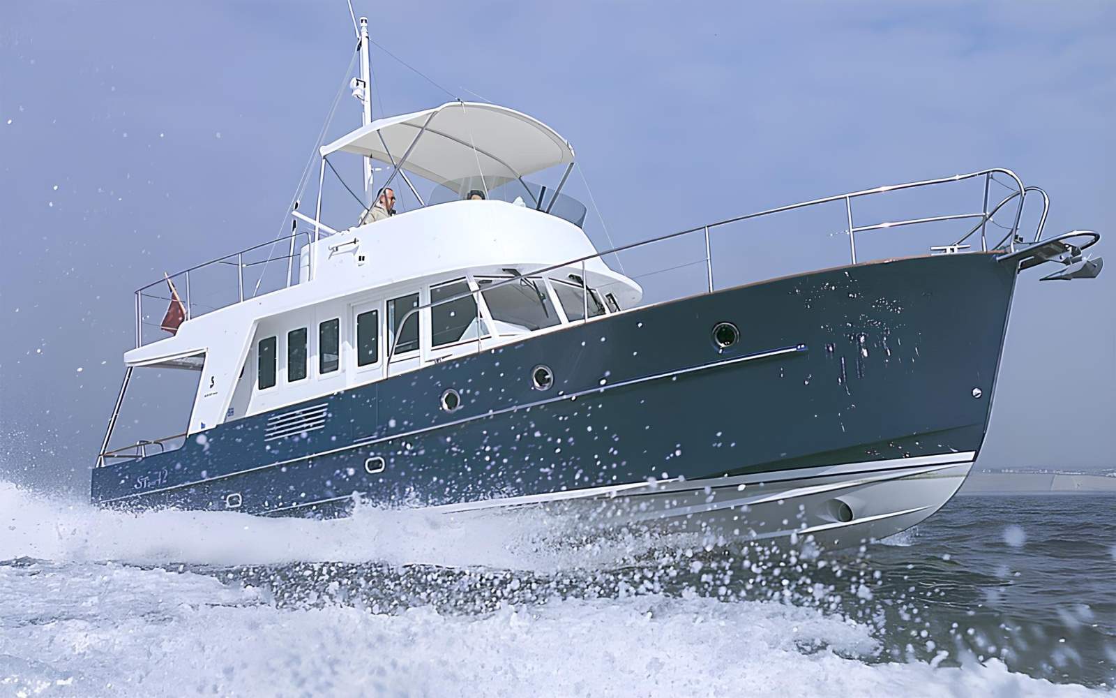 Beneteau Swift Trawler 42 Fly