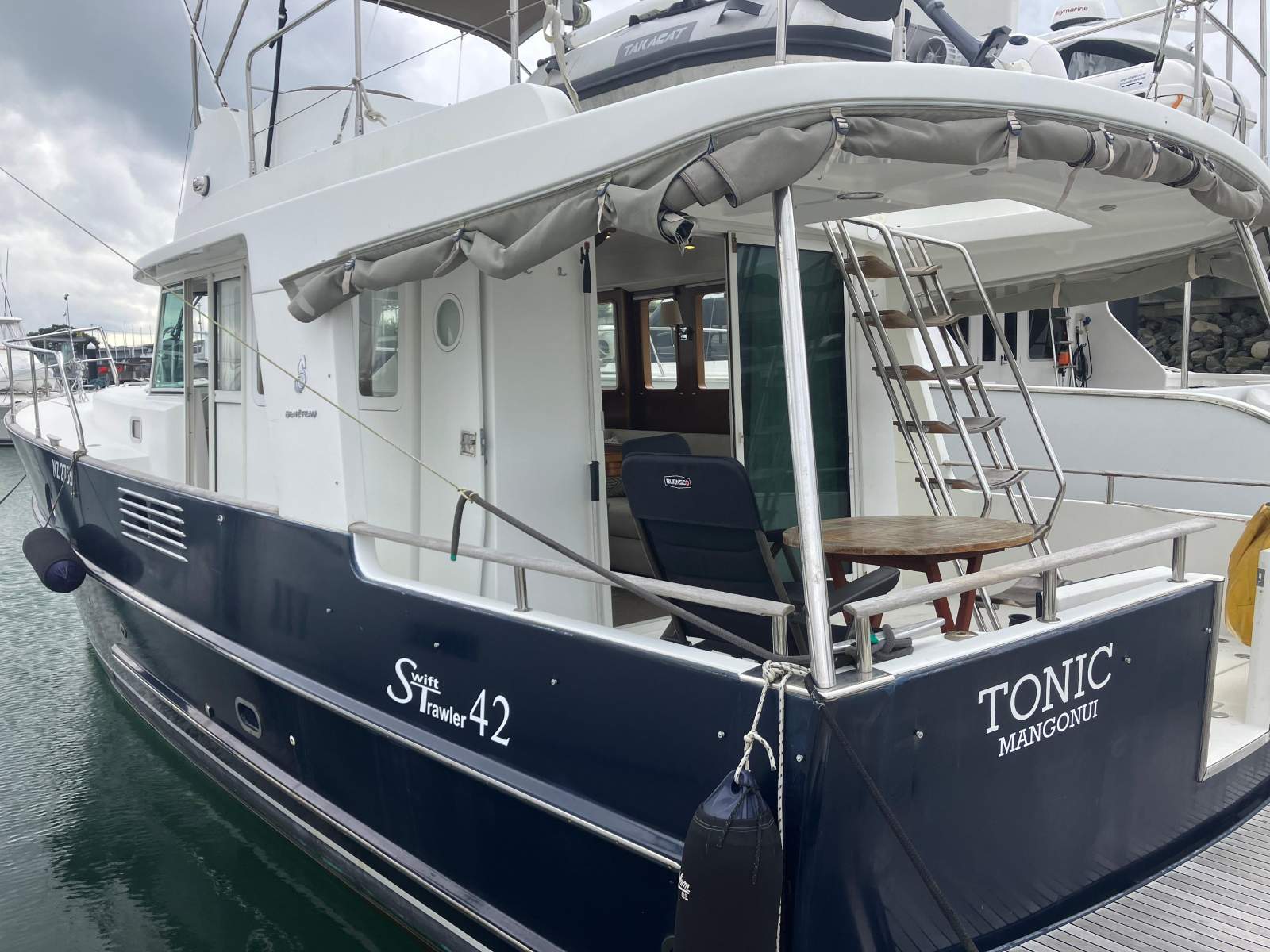 Beneteau Swift Trawler 42 Fly
