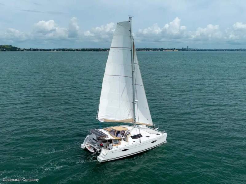 Fountaine Pajot Helia 44