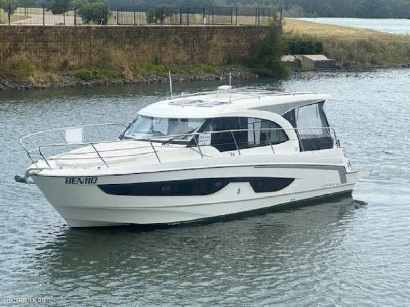 Beneteau Antares 11 OB