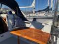Catalina 34 MK II:Cockpit area and table