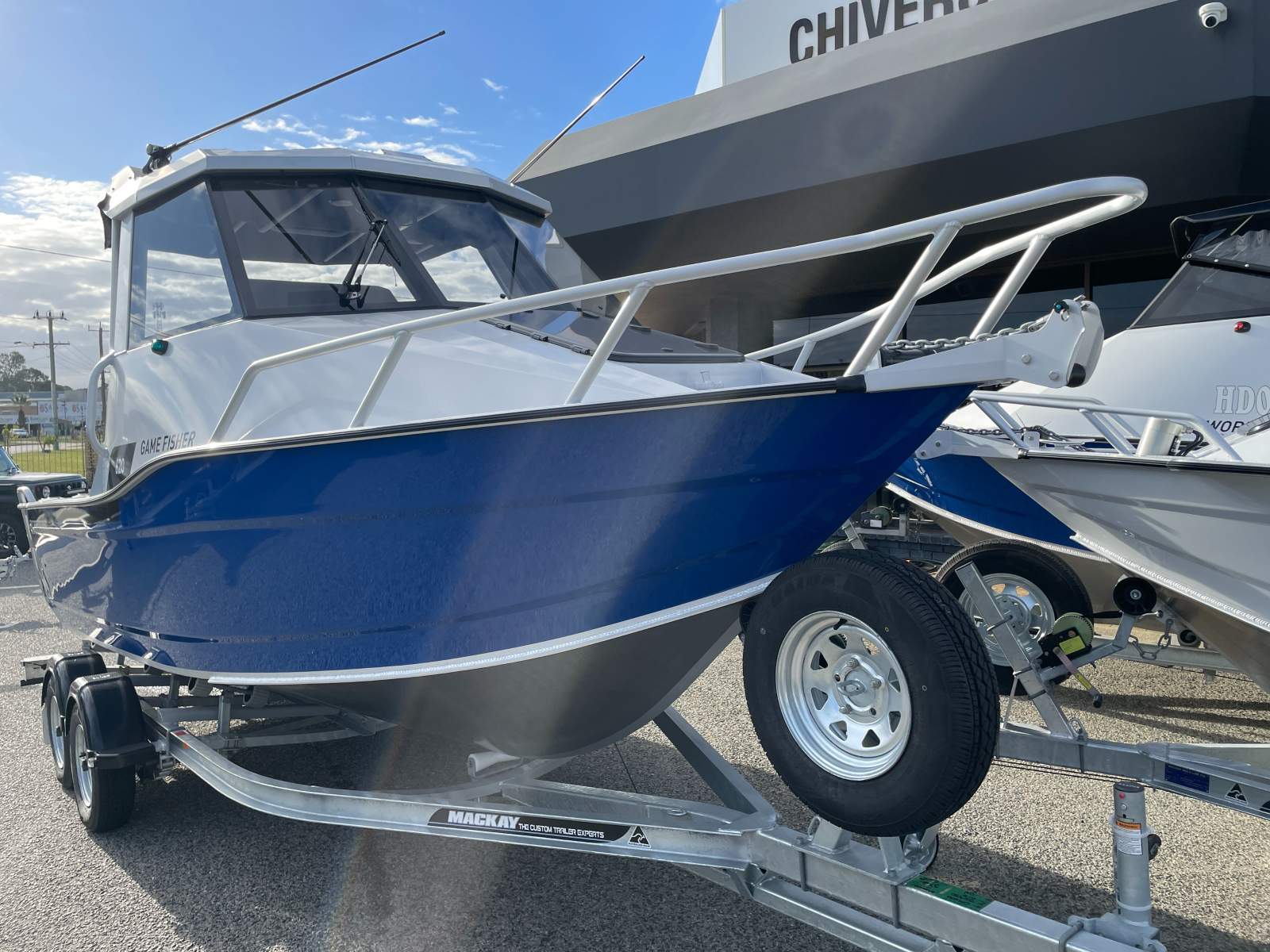 New Surtees 620 Gamefisher