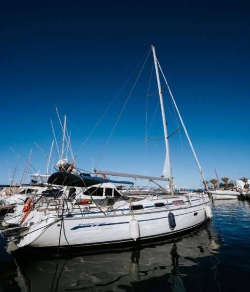 Bavaria 38