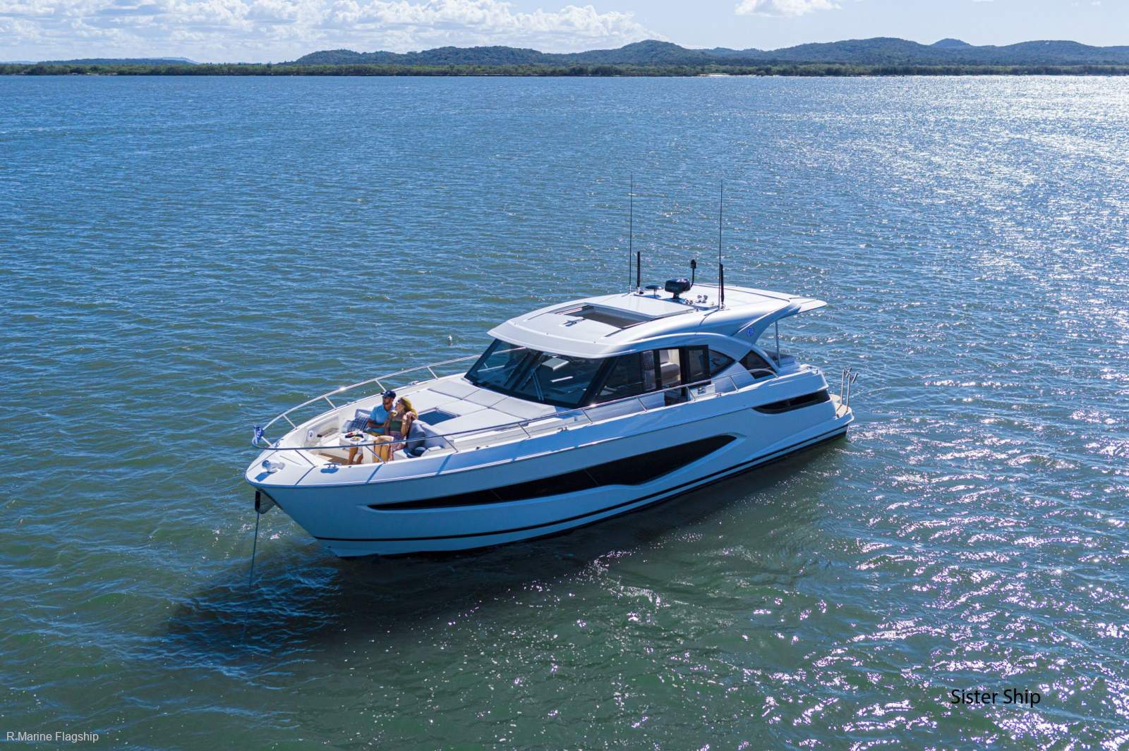 Riviera 4300 Sports Express