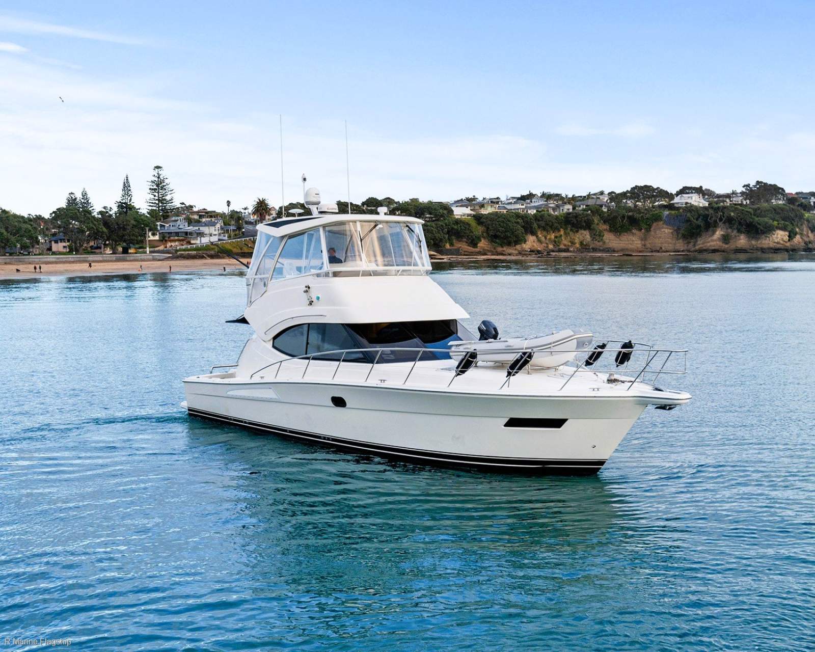 Riviera 45 Flybridge