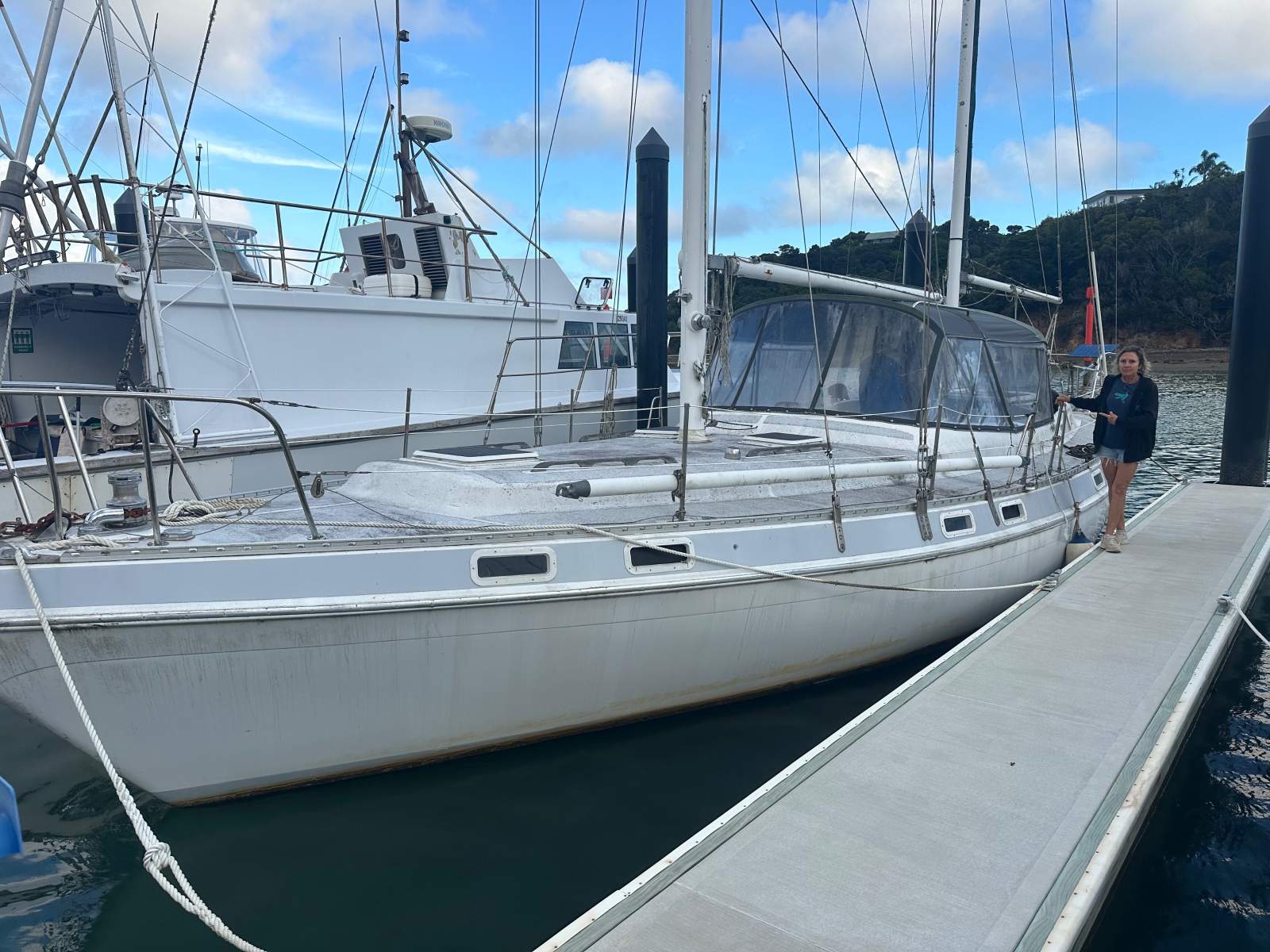 Morgan Out Island 41 ketch