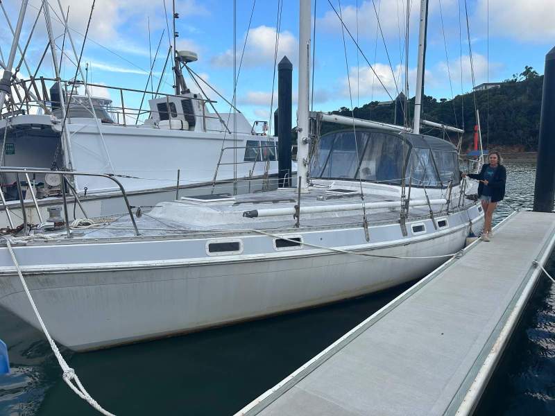 Morgan Out Island 41 ketch