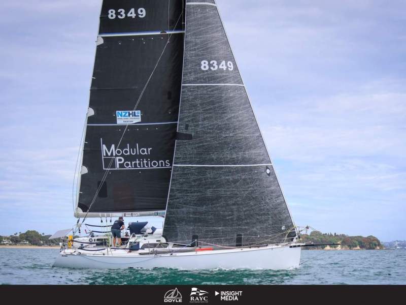Elliott 1050 Competetive Cruiser/Racer