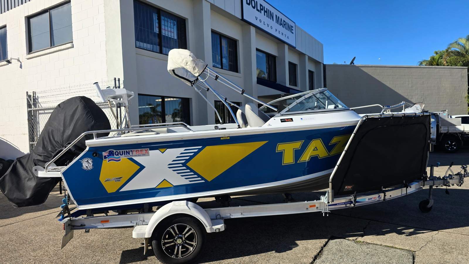 Quintrex 481 Fishabout