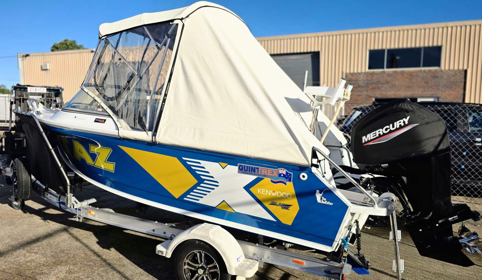 Quintrex 481 Fishabout
