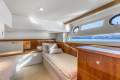 Riviera 5000 Sport Yacht