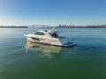 Riviera 5000 Sport Yacht