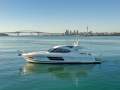 Riviera 5000 Sport Yacht