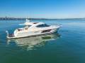 Riviera 5000 Sport Yacht