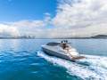 Riviera 5800 Sport Yacht
