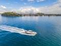 Riviera 5800 Sport Yacht