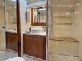Riviera 4600 Sport Yacht Platinum Edition
