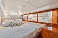 Riviera 5000 Sport Yacht