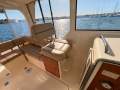 Mainship 310 Pilot With Diesel Shaft Drive and Bow & Stern Thrusters