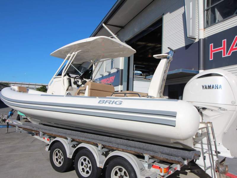 Brig Eagle 8 RIB