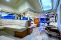 Sea Ray 540 Cockpit Motoryacht