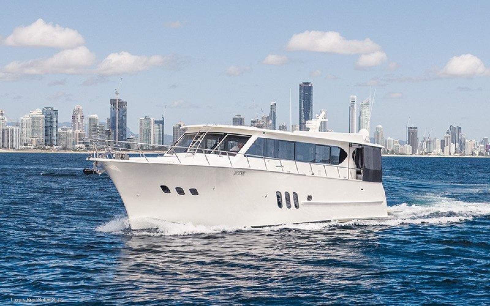 Island Gypsy 650 Motor Yacht