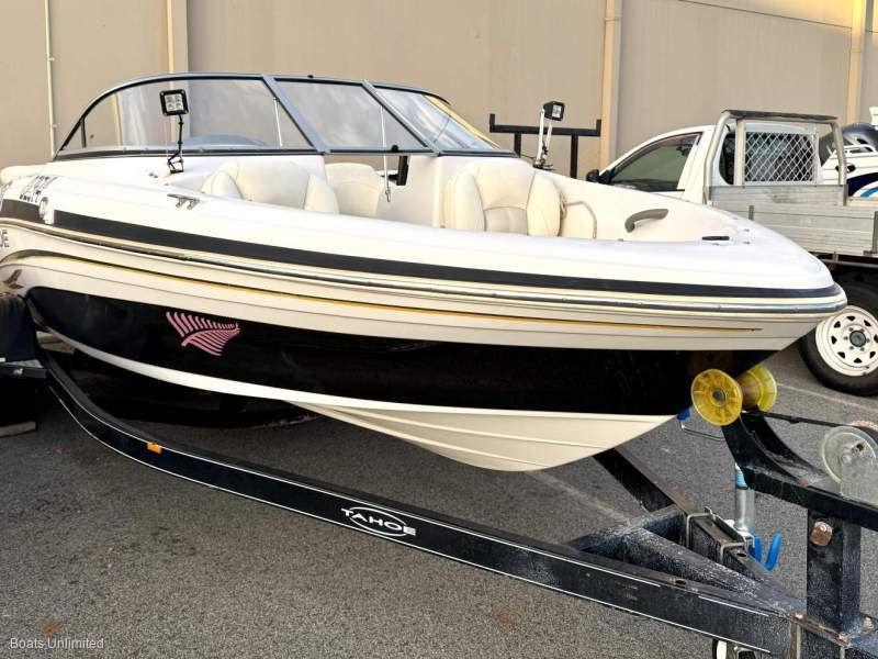 Tahoe Q4 BOWRIDER PROJECT BOAT