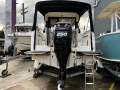 Parker 750 Cabin Cruiser
