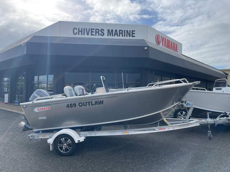 Stacer 469 Outlaw Side Console