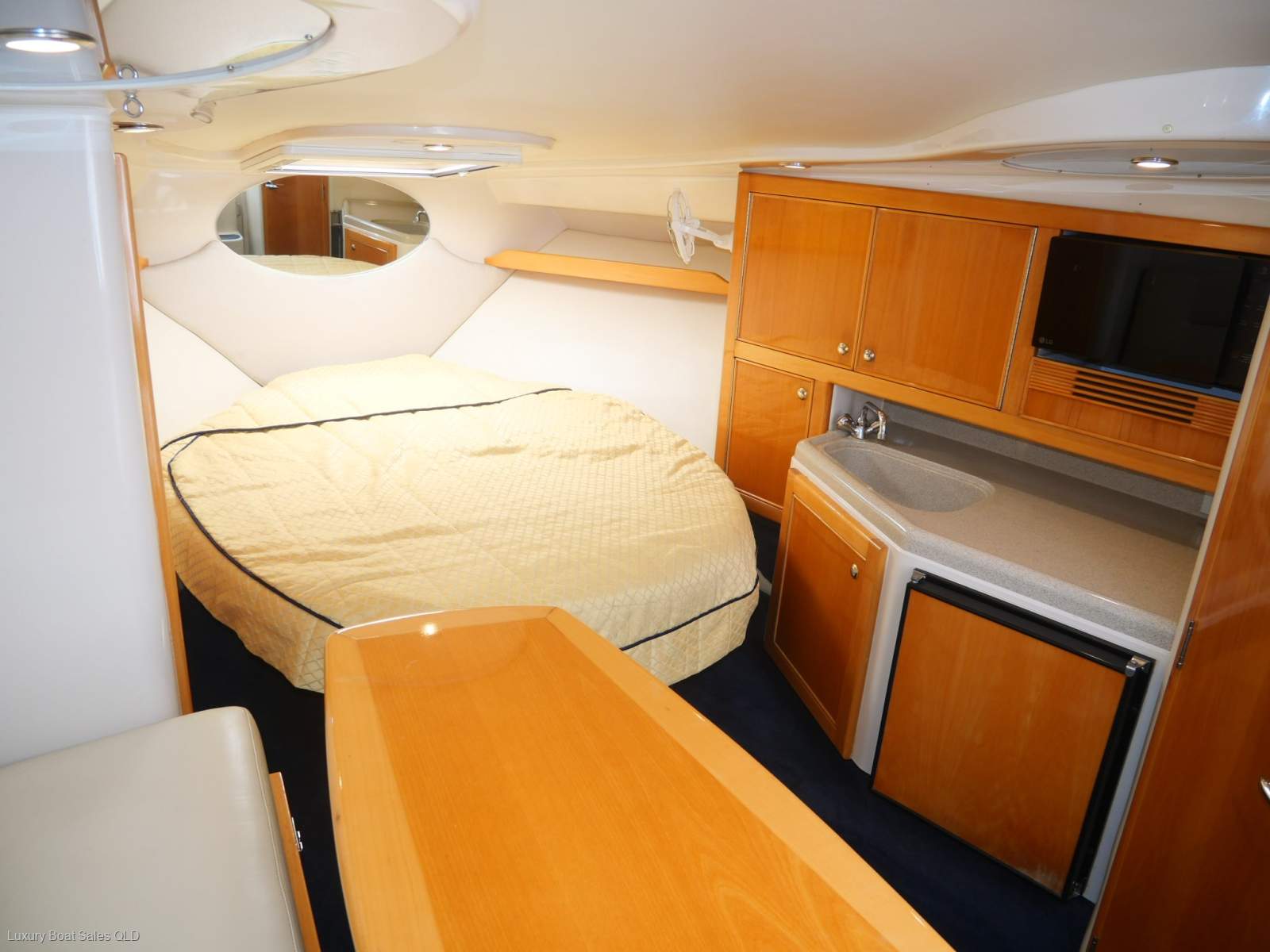 Riviera 3000 Offshore Series 2