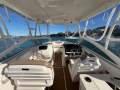 Robalo R247 With Joystick Control and Floating Dock