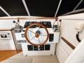 Caribbean 35 Flybridge Cruiser (Cummins 330hp diesels)