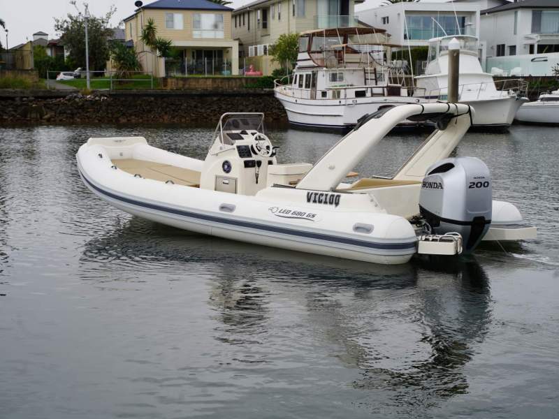 Nautica LED 680 GS RIB