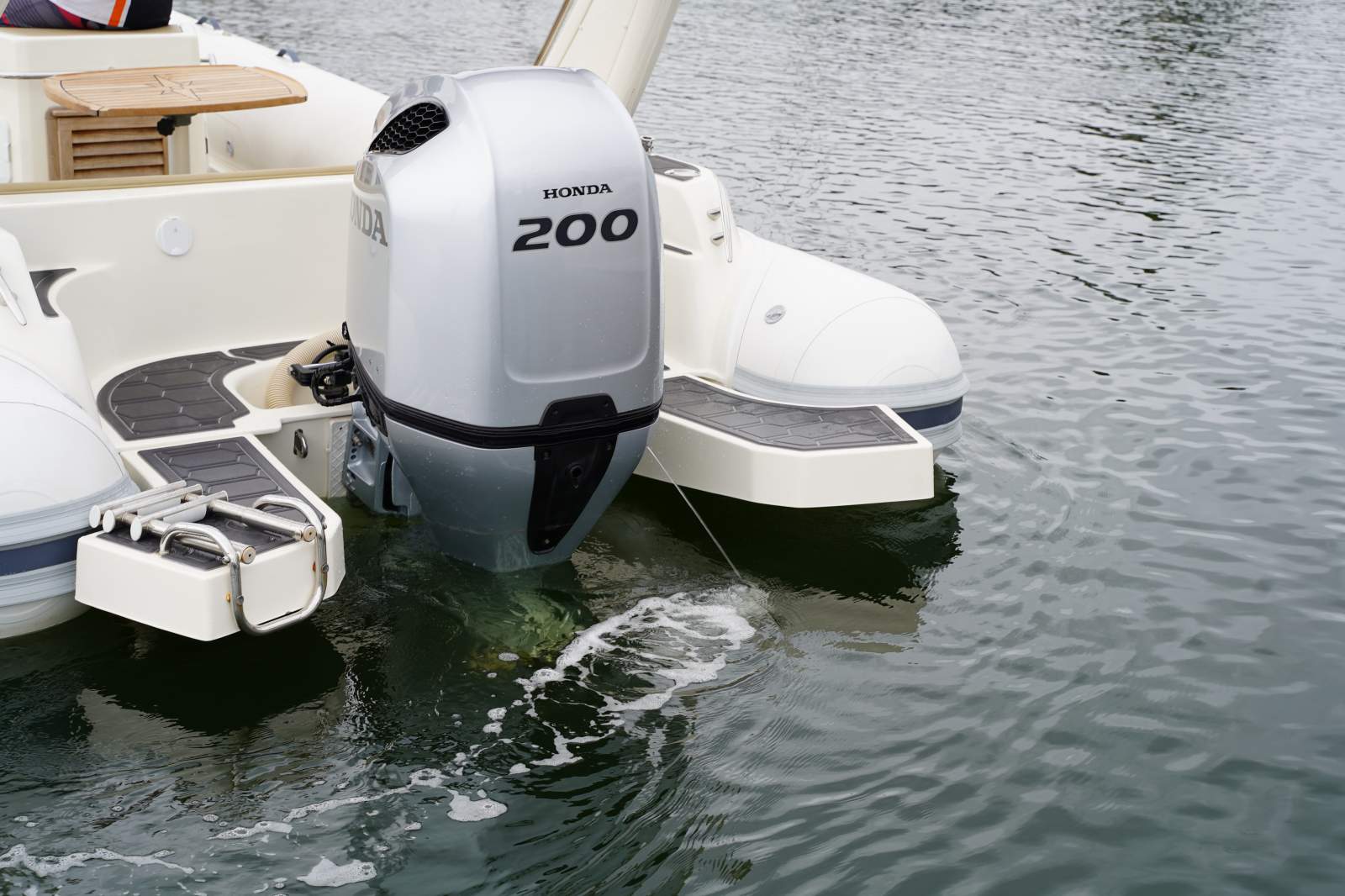 Nautica LED 680 GS RIB