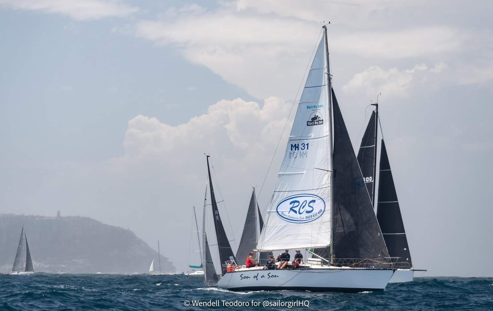 Farr 1104:Coming out of heads - Sydney to Hobart 2023