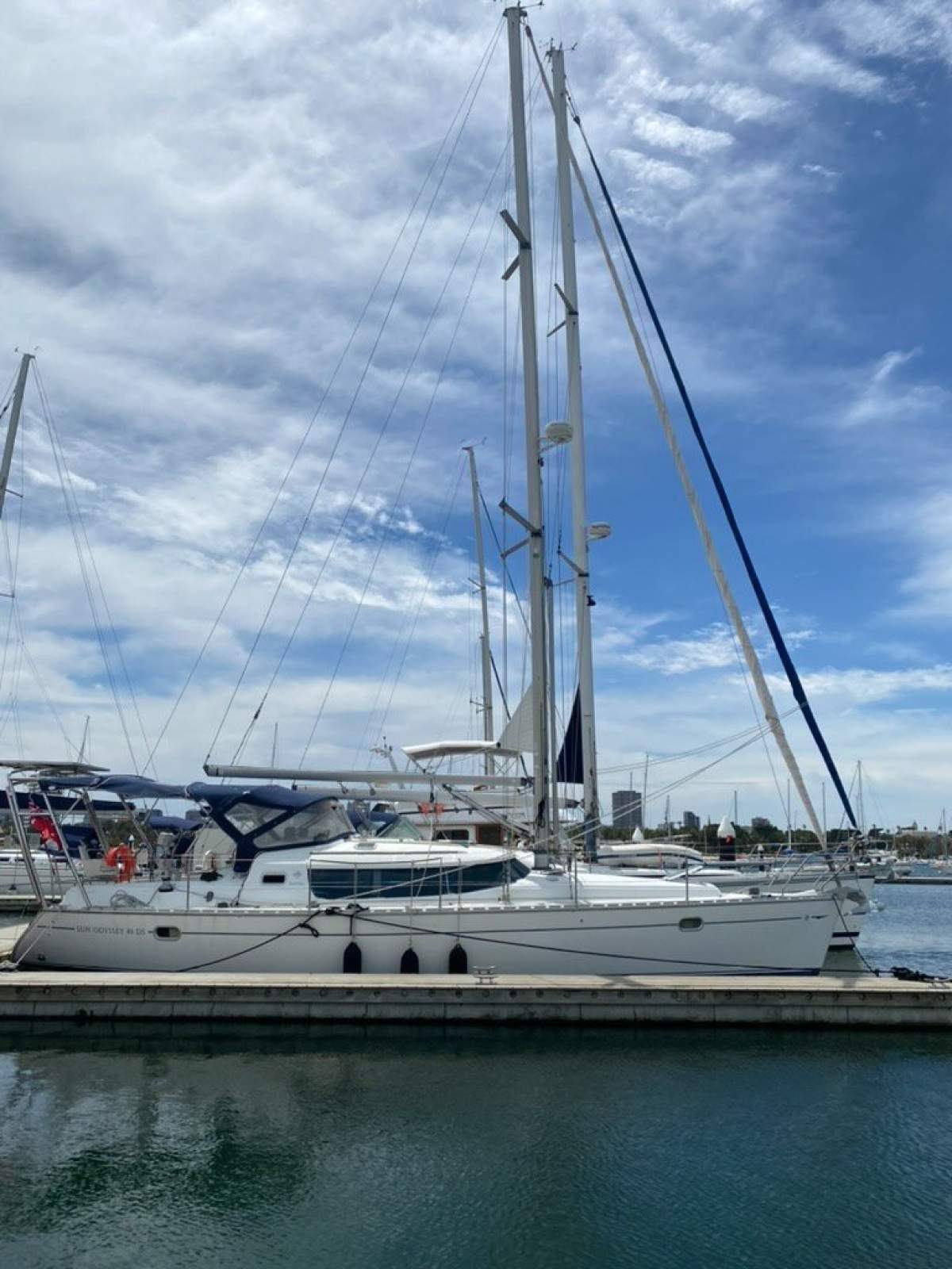Jeanneau Sun Odyssey 40 DS fully refurbished and modernised
