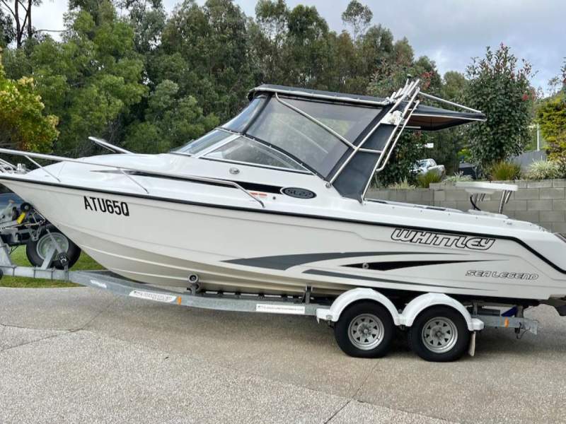Whittley SL 22 Sea Legend