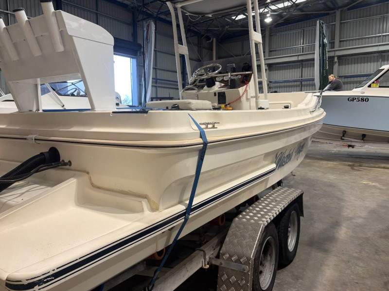 Attack Whaler 5.8m
