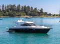Riviera 5000 Sport Yacht