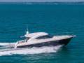 Riviera 5000 Sport Yacht