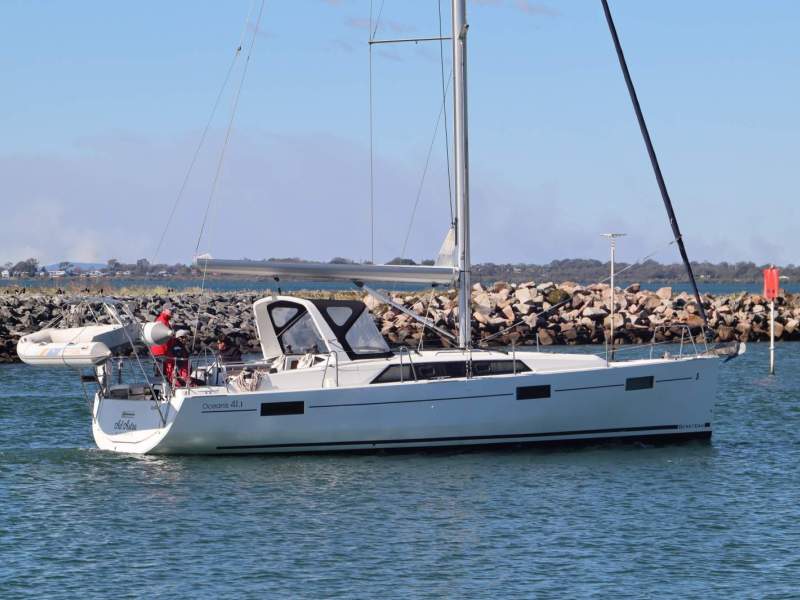Beneteau Oceanis 41.1 3 x Cabin, 1 x Head