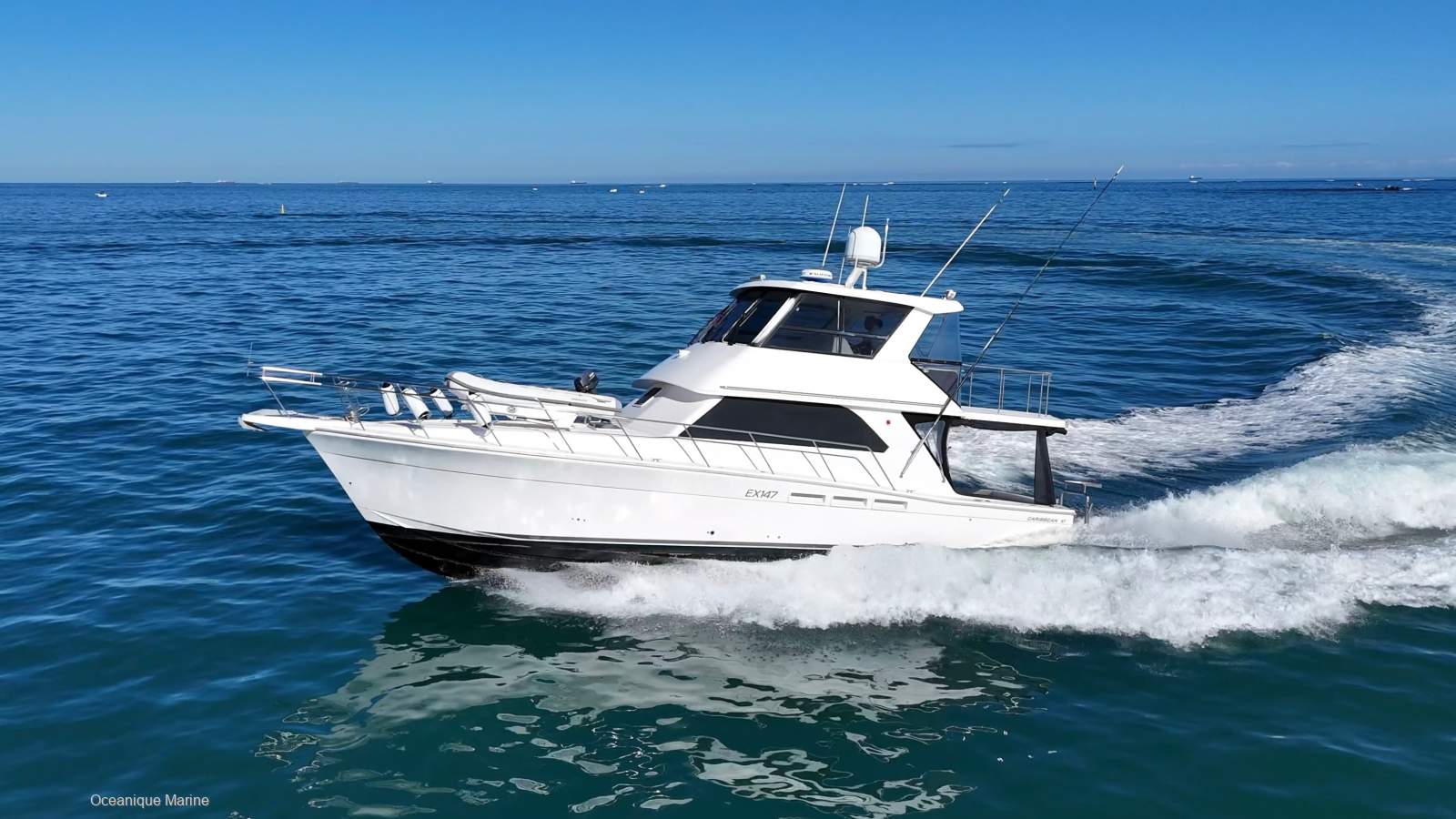 Caribbean 47 Flybridge Cruiser *With pen at Hillarys Marina if required*