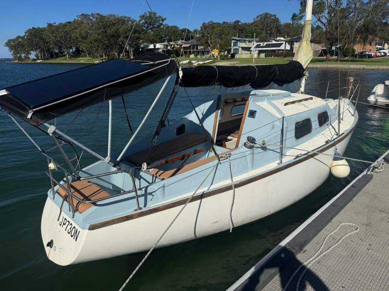 Pacific 27 Sloop