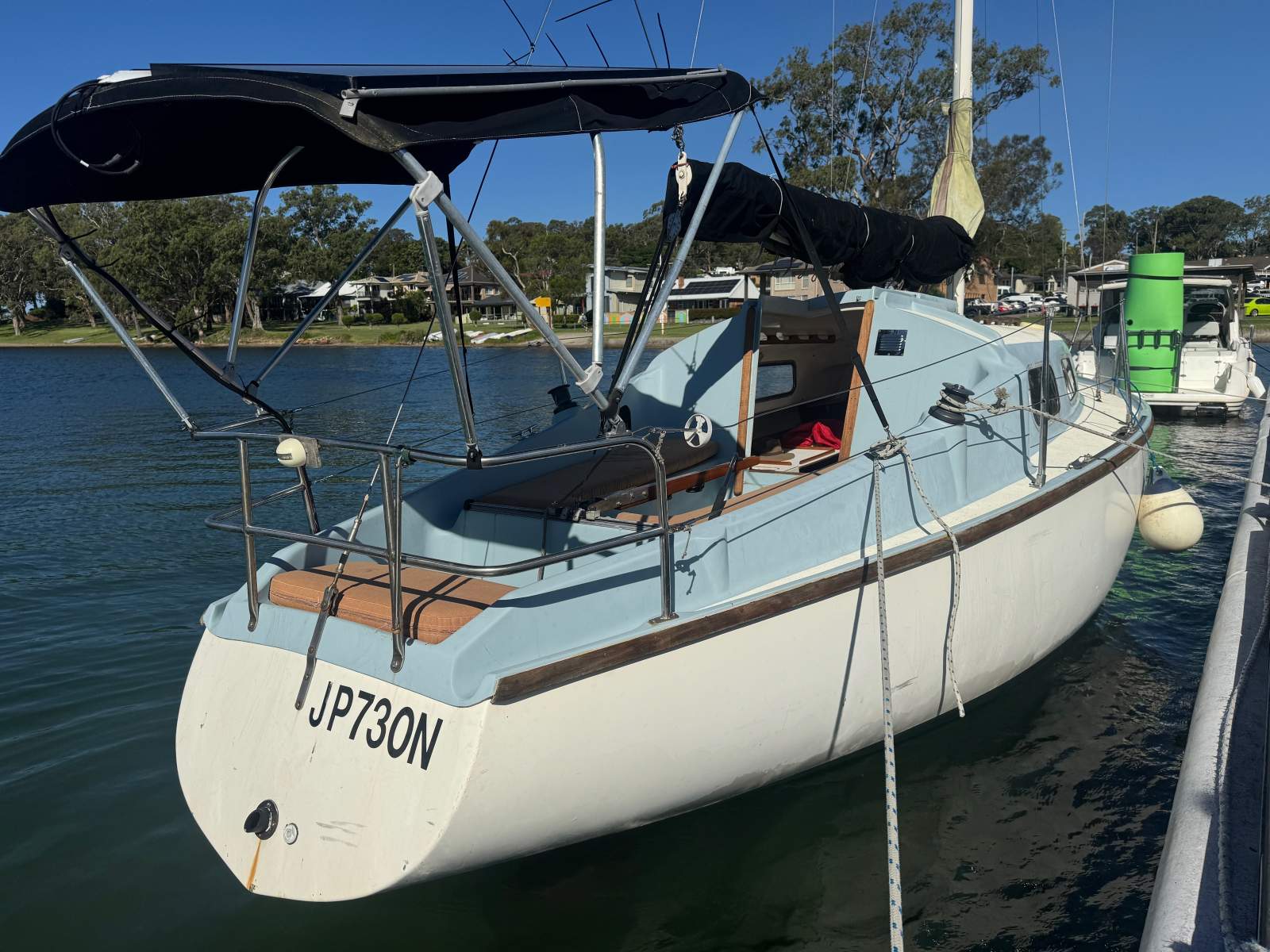 Pacific 27 Sloop
