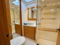 Riviera 5400 Sport Yacht Platinum Edition