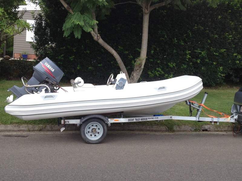 Aquapro RIB 3.8m
