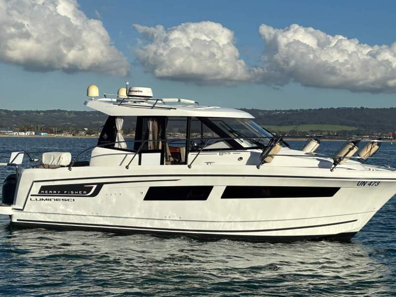 Jeanneau Merry Fisher 855