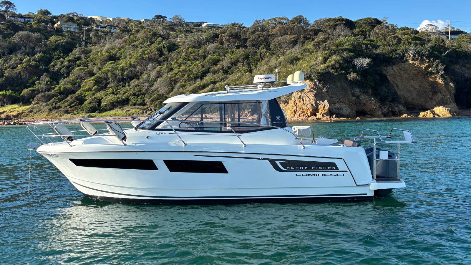 Jeanneau Merry Fisher 855