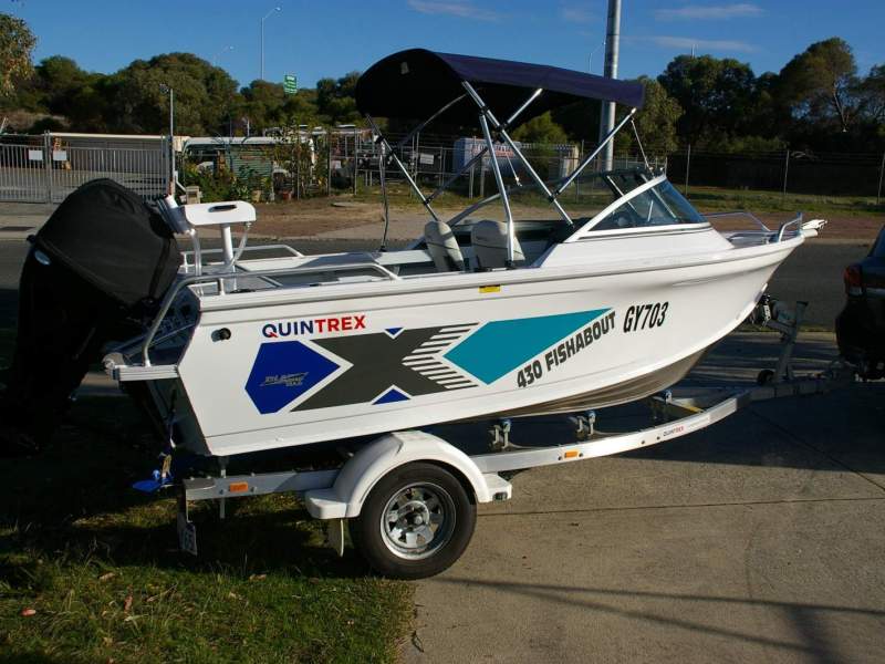 Quintrex 430 Fishabout