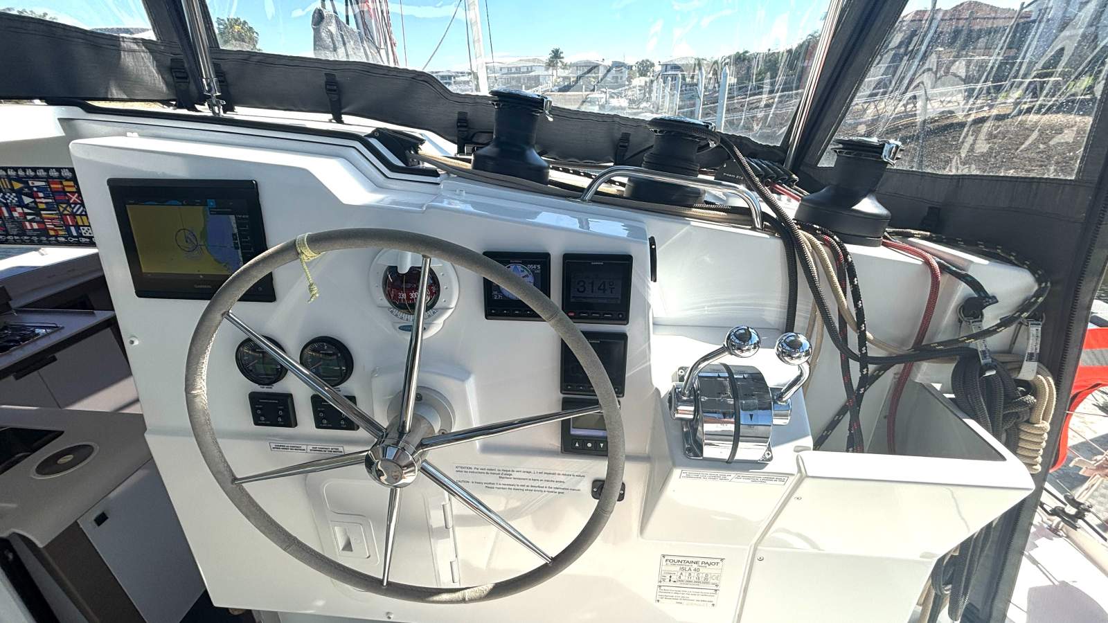 Fountaine Pajot Isla 40